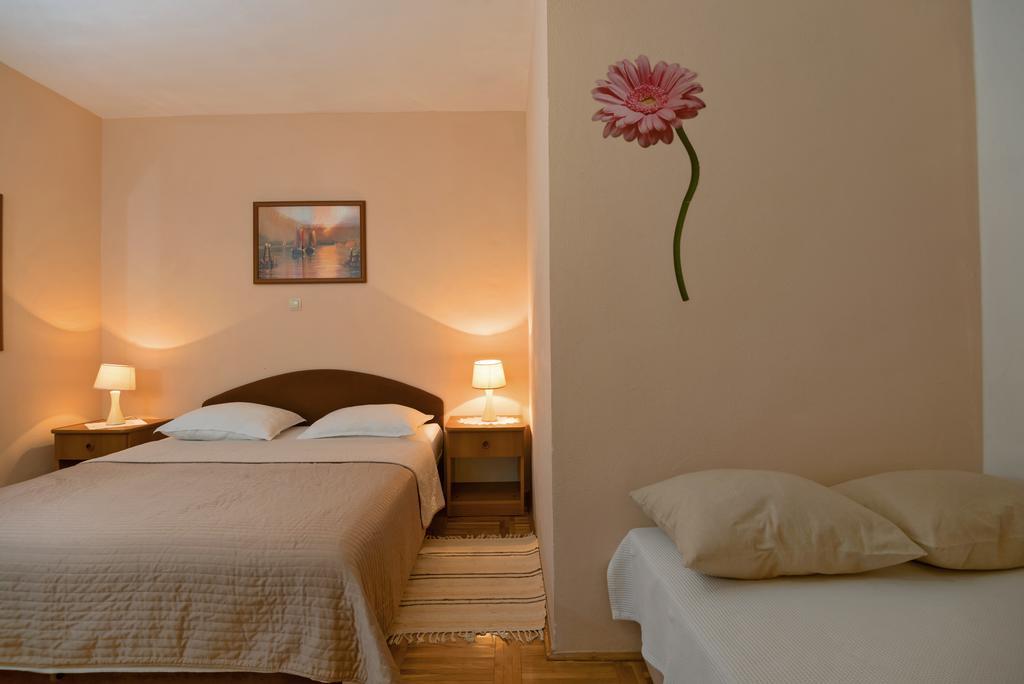 Apartman Zlatka Zečevo Buitenkant foto